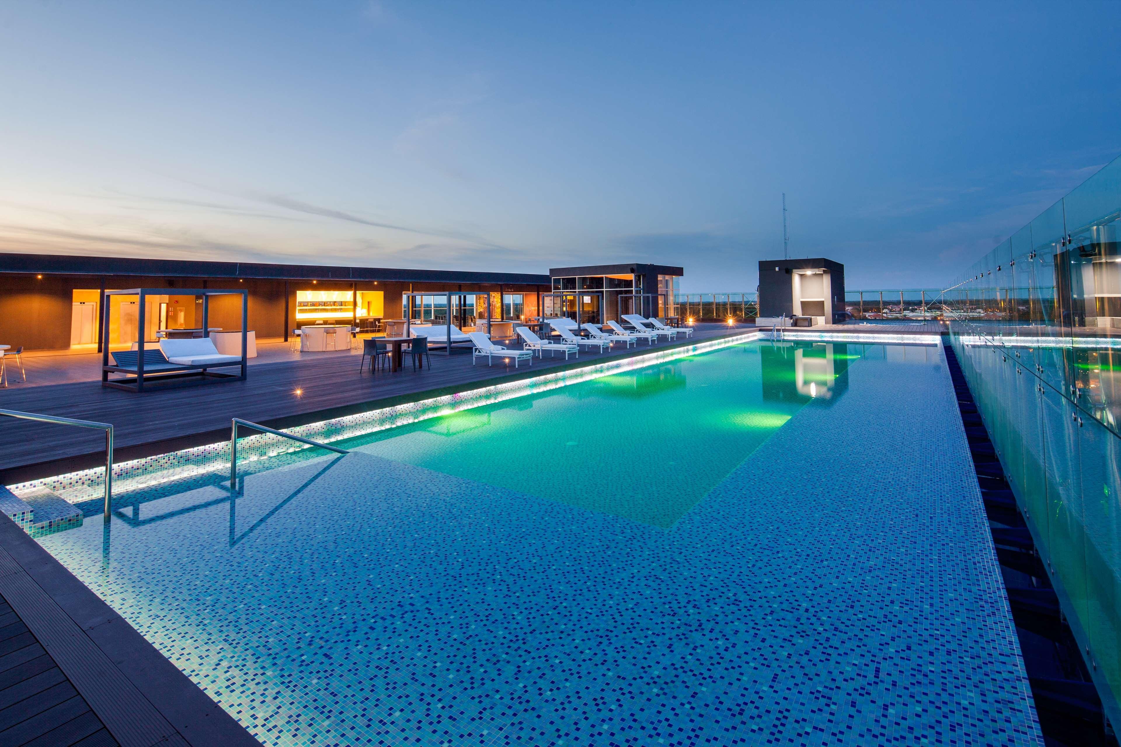 Radisson Hotel Santa Cruz Hotel 5*